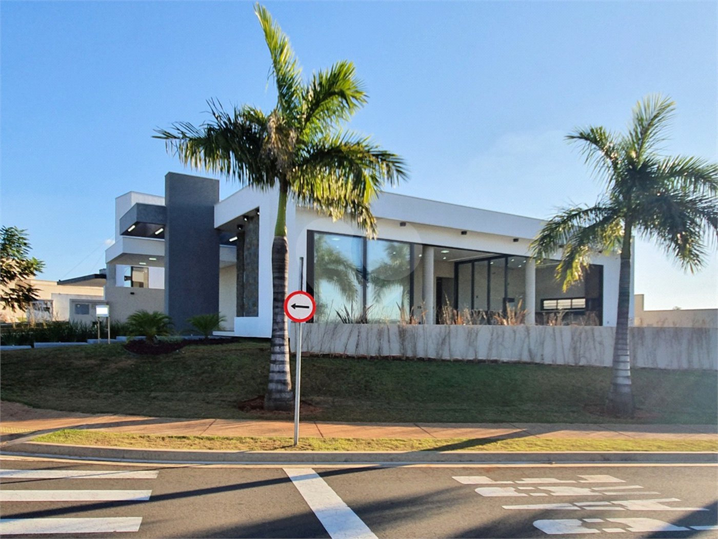 Casa à venda com 3 suítes no condomínio Alphaville Nova Esplanada 4, Votorantim - SP