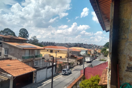 Sobrado à venda com 3 quartos, sendo 1 suíte,  em Vila do Castelo, São Paulo, SP