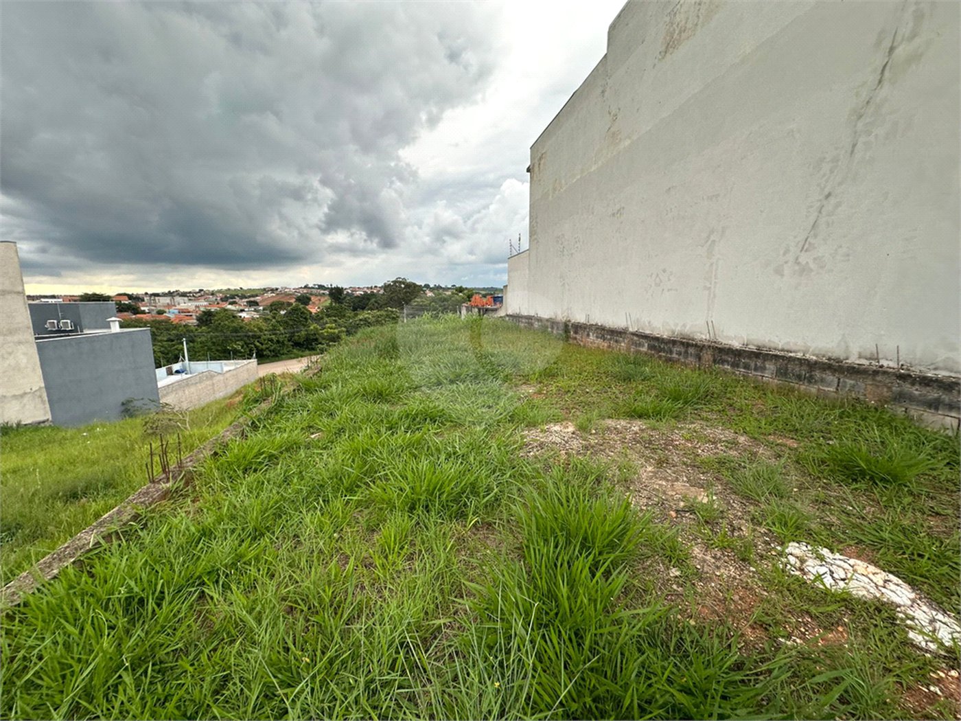 Terreno à venda em Portal dos Pinheiros Ii, Itapetininga, SP
