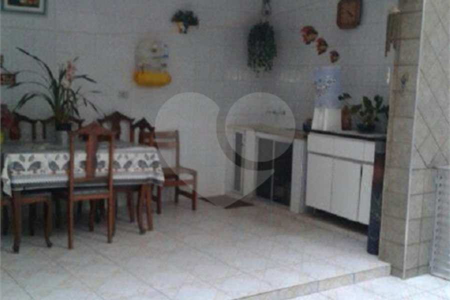 Casa à venda com 3 quartos, sendo 1 suíte, em Tatuapé, São Paulo, SP
