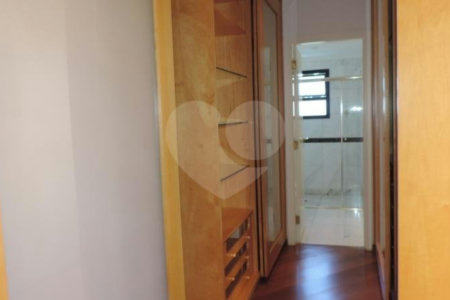 Apartamento à venda com 3 suítes em Jardim Marajoara, São Paulo, SP