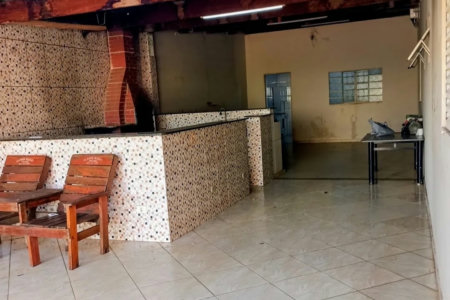 Casa à venda com 2 quartos, sendo 1 suíte,  em Jardim Paranapunga, Três Lagoas, MS