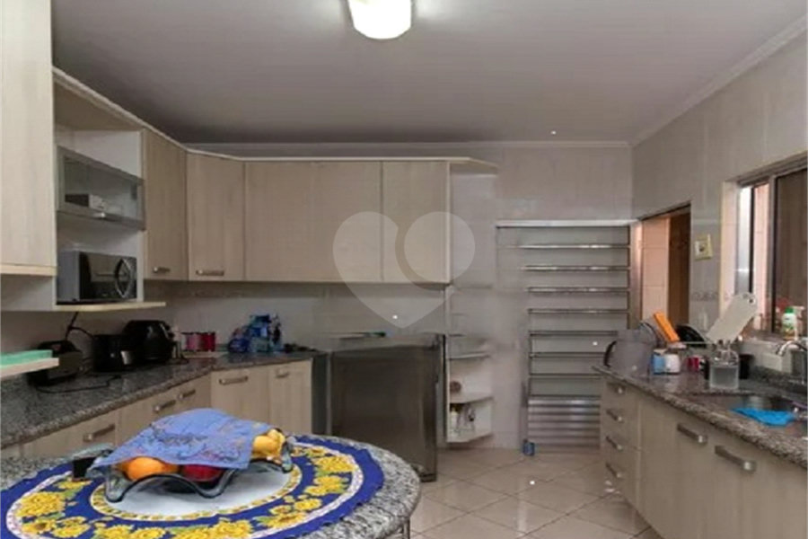 Casa à venda com 3 quartos, sendo 1 suíte, em Vila Gustavo, São Paulo, SP