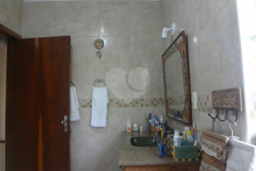 Sobrado à venda com 5 quartos, sendo 1 suíte, em Santana, São Paulo, SP