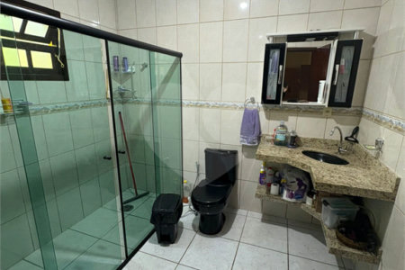 Casa à venda com 3 quartos, sendo 1 suíte, em Jardim Casa Branca, Suzano, SP