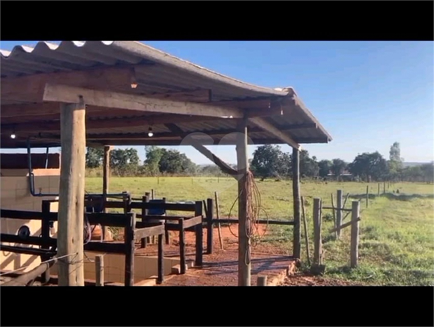Chácara à venda com 6 quartos no Centro, Terenos, MS