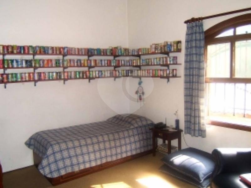 Casa de Vila à venda com 4 quartos, sendo 2 suítes, em Granja Julieta, São Paulo, SP