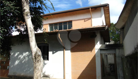 Sobrado à venda com 3 quartos, sendo 1 suíte,  em Alto da Lapa, São Paulo, SP