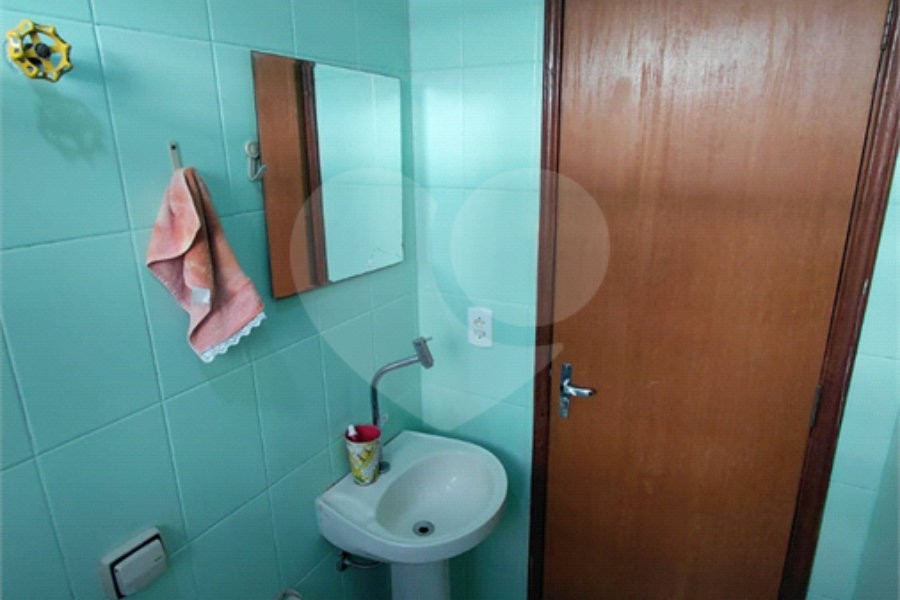 Sobrado à venda com 4 quartos, sendo 1 suíte, em Vila Nova Mazzei, São Paulo, SP
