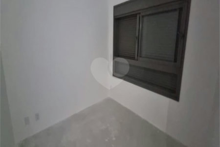 Apartamento à venda com 3 suítes em Moema, São Paulo, SP