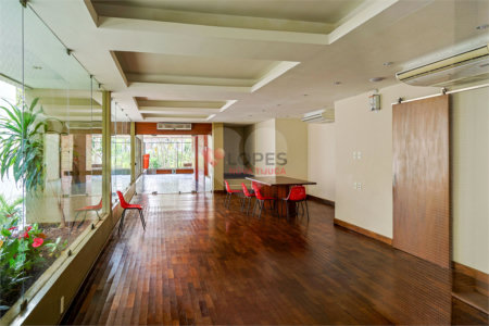 Apartamento à venda com 3 quartos, sendo 1 suíte,  em Lagoa, Rio de Janeiro, RJ