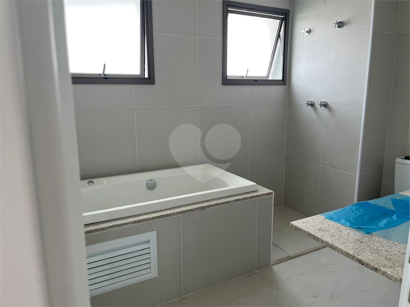 Apartamento à venda com 3 suítes em Paraíso, São Paulo, SP