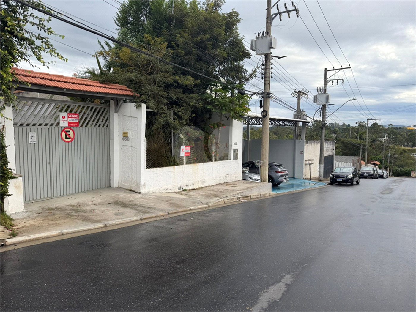 Casa à venda com 3 quartos, sendo 1 suíte, em Chácara Primavera, Suzano, SP