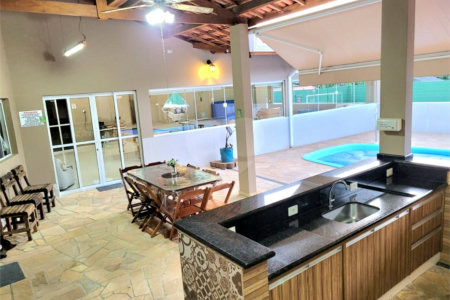 Chácara à venda com 4 quartos, sendo 2 suítes, em Jardim Cardoso (mailasqui), São Roque, SP
