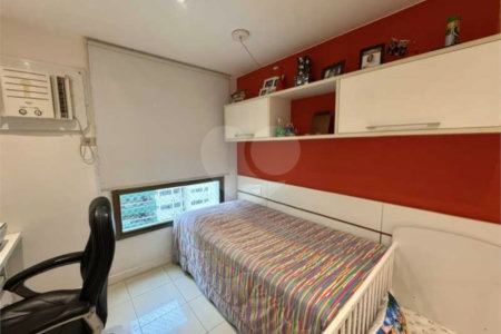 Apartamento à venda com 3 quartos, sendo 2 suítes, em Barra da Tijuca, Rio de Janeiro, RJ