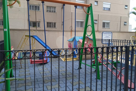 Apartamento à venda com 2 quartos, sendo 1 suíte, em Santa Teresinha, São Paulo, SP