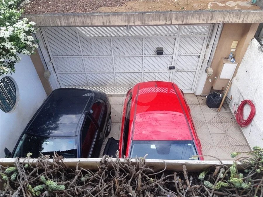 Sobrado à venda com 3 quartos, sendo 1 suíte, em Horto, São Paulo, SP