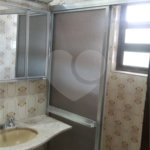 Casa à venda com 5 quartos, sendo 3 suítes, no condomínio Alpes da Cantareira, Mairiporã - SP