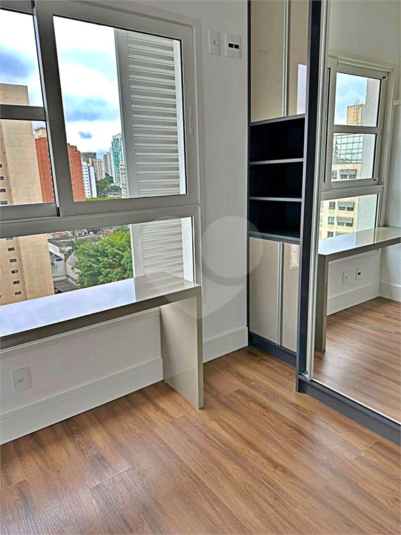 Apartamento à venda com 2 quartos, sendo 1 suíte, em Brooklin Paulista, São Paulo, SP