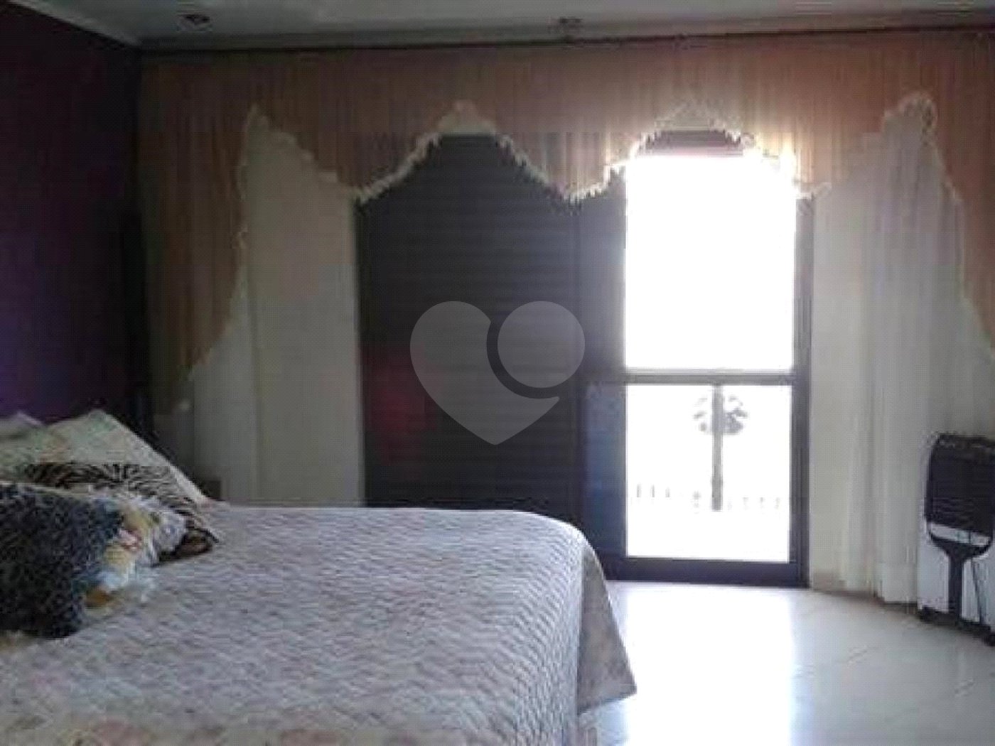 Casa à venda com 4 quartos, sendo 1 suíte, em Wanel Ville, Sorocaba, SP