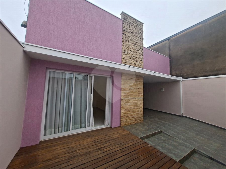 Casa à venda ou para alugar com 3 quartos, sendo 1 suíte, em Vila Aparecida, Itapetininga, SP