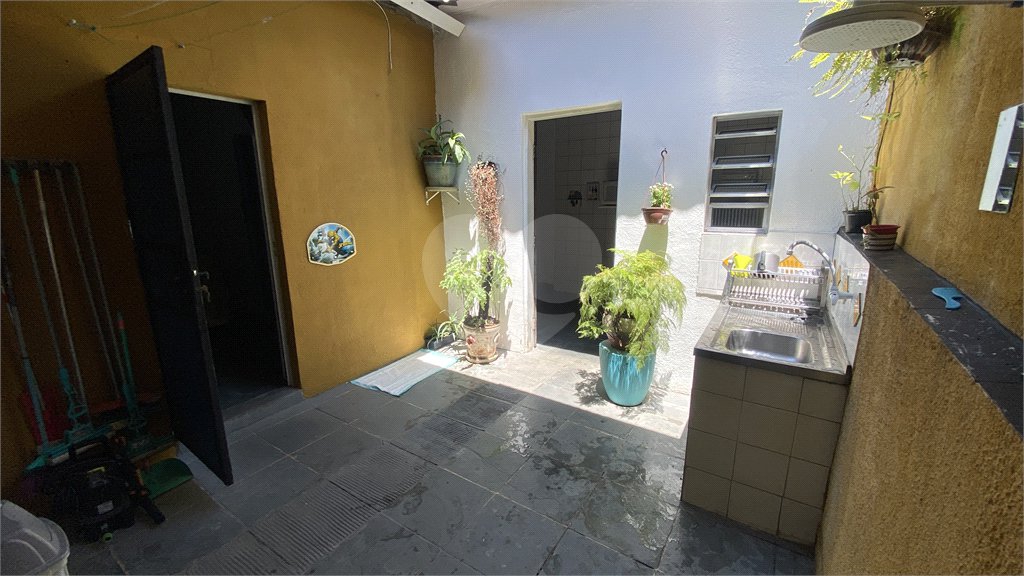 Casa à venda com 5 quartos, sendo 1 suíte, em Campo Belo, São Paulo, SP