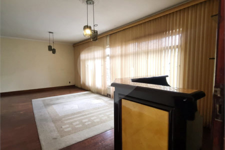 Casa à venda com 3 quartos, sendo 1 suíte,  em Jardim Leonor Mendes de Barros, São Paulo, SP