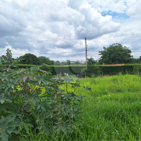 Terreno à venda com 1 suíte em Pinheirinho, Vinhedo, SP