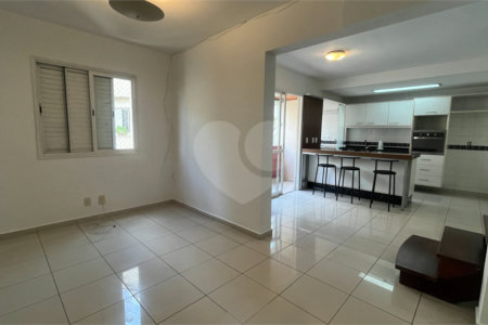 Cobertura à venda com 3 quartos, sendo 2 suítes,  em Vila Ipojuca, São Paulo, SP