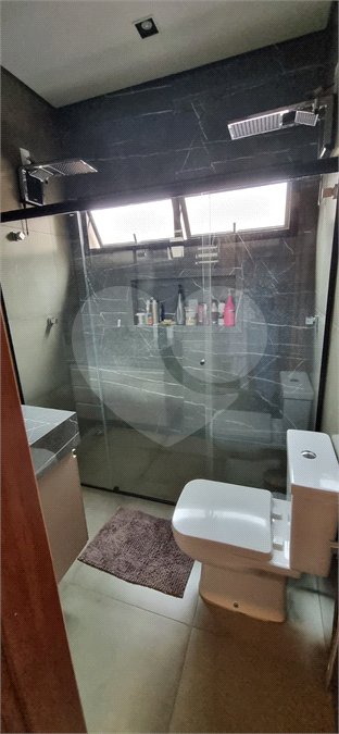 Casa à venda com 3 quartos, sendo 1 suíte, no condomínio Villas Mabel, Ribeirão Preto - SP