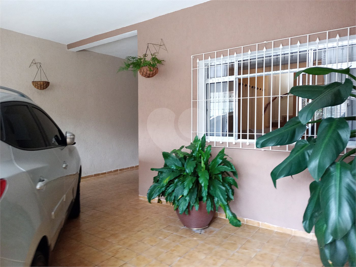 Sobrado à venda com 4 quartos em Horto, São Paulo, SP