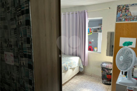 Sobrado à venda com 3 quartos, sendo 1 suíte, em Vila Gomes Cardim, São Paulo, SP