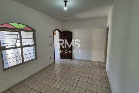 Casa à venda ou para alugar com 3 quartos, sendo 1 suíte,  em Jardim do Estádio, Itu, SP