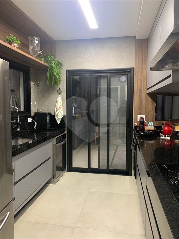 Casa à venda no condomínio Floradas da Serra, São José dos Campos - SP