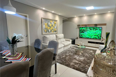 Apartamento à venda com 4 quartos, sendo 1 suíte,  em Jardim das Américas, Cuiabá, MT