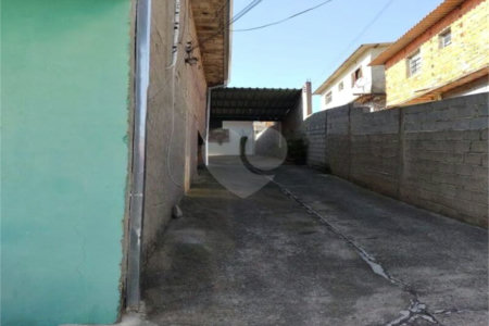 Casa à venda com 5 quartos em Recanto dos Eucaliptos, Mairinque, SP