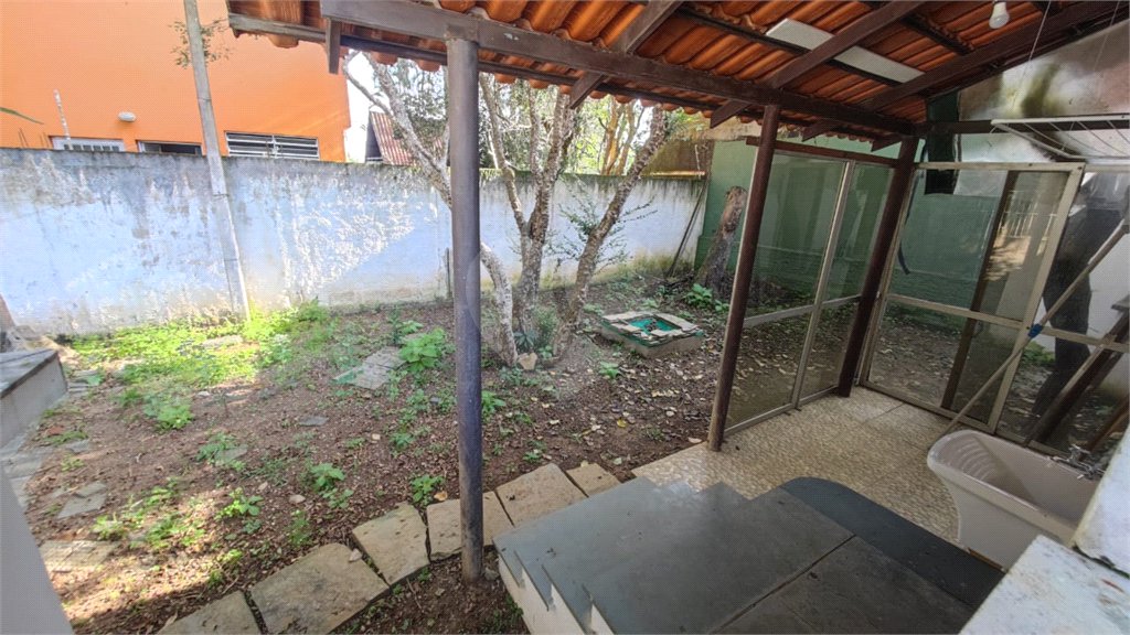 Terreno à venda com 1 suíte em Interlagos, São Paulo, SP