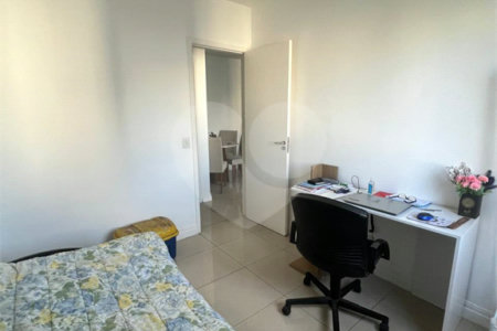 Apartamento mobiliado com 2 dormitórios e vaga na Vila Mariana
