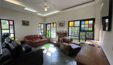 Villagio à venda com 4 quartos, sendo 2 suítes,  em Riviera de São Lourenço, Bertioga, SP