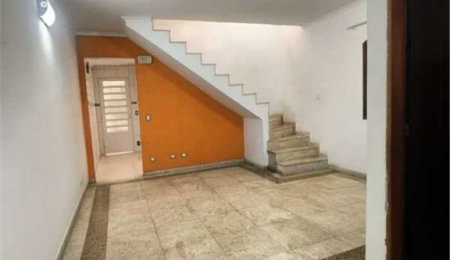 Sobrado à venda com 3 quartos, sendo 1 suíte,  em Jardim das Vertentes, São Paulo, SP