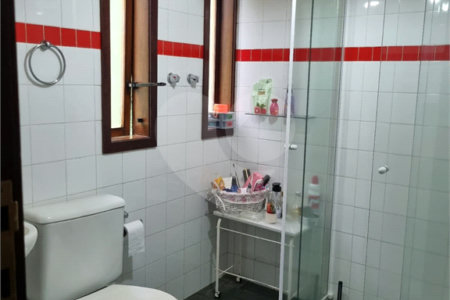 Apartamento à venda com 3 quartos, sendo 2 suítes, em Cônego, Nova Friburgo, RJ