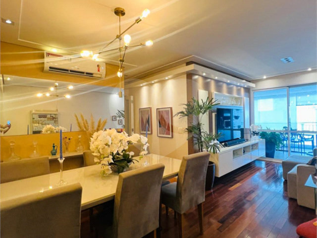 Apartamento à venda com 3 quartos, sendo 1 suíte,  em Alto da Boa Vista, São Paulo, SP