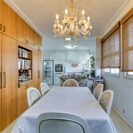 Apartamento à venda com 4 suítes em Jardim Marajoara, São Paulo, SP