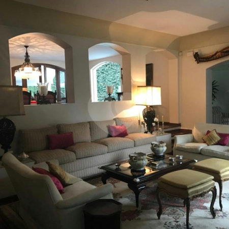 Casa à venda com 5 quartos, sendo 2 suítes,  em Jardim Everest, São Paulo, SP