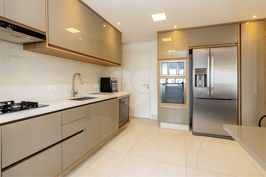 Apartamento à venda com 3 suítes em Vila Mascote, São Paulo, SP