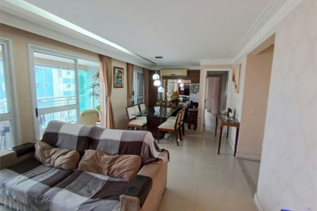 Apartamento Residencial à venda, Gonzaga, Santos - AP0695.
