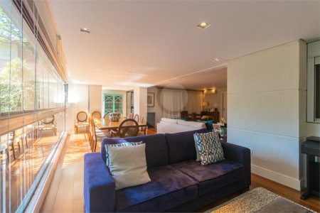 Apartamento à venda com 3 suítes em Alto da Boa Vista, São Paulo, SP