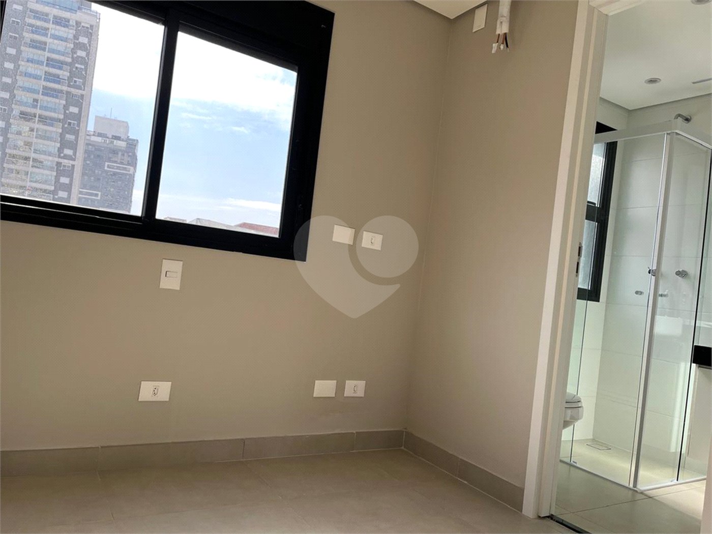 Casa à venda com 2 suítes no condomínio Cube Villa, São Paulo - SP