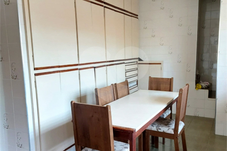 Casa à venda com 4 quartos, sendo 2 suítes, em Vila Prudente, São Paulo, SP