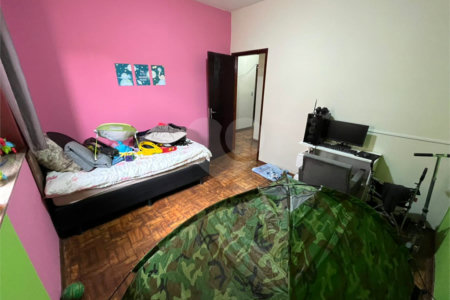 Casa a venda na Cidade Jardim com 3 dormitorios e 1 suite